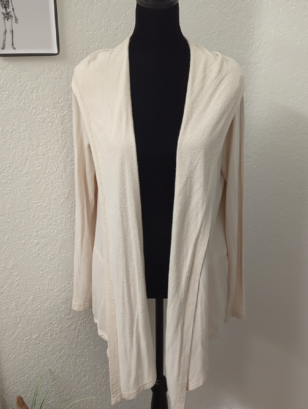 Splendid Cream Open-Front Lightweight Cardigan